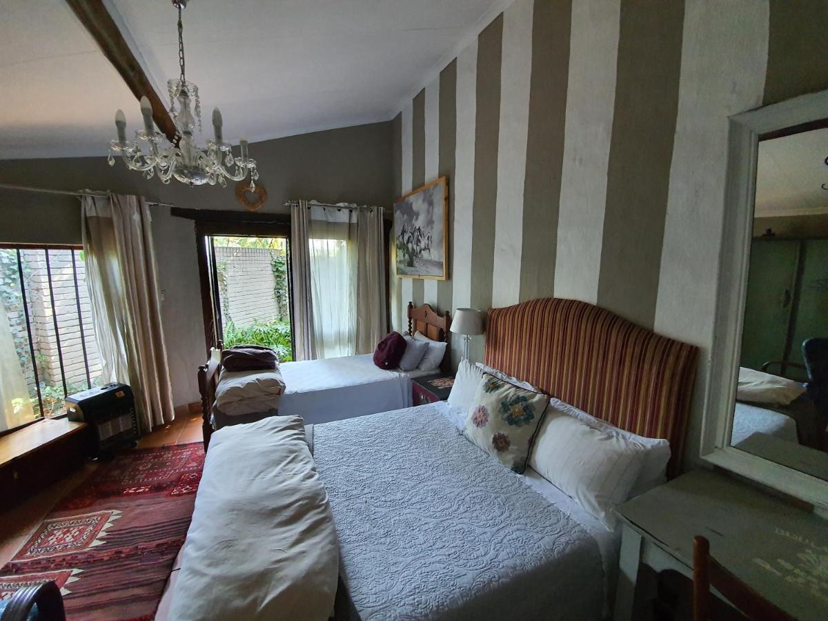 Waterhouse Guest Lodge - Indus Street Претория Экстерьер фото