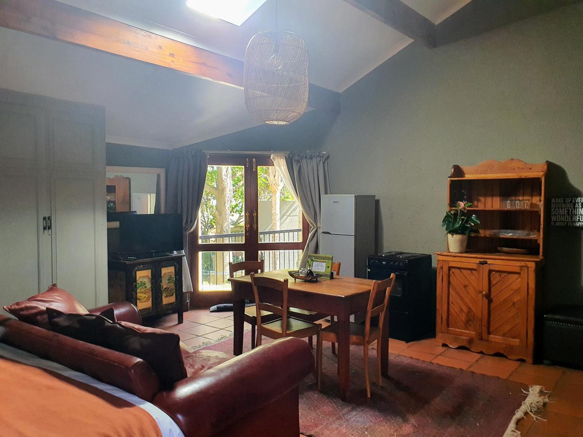 Waterhouse Guest Lodge - Indus Street Претория Номер фото
