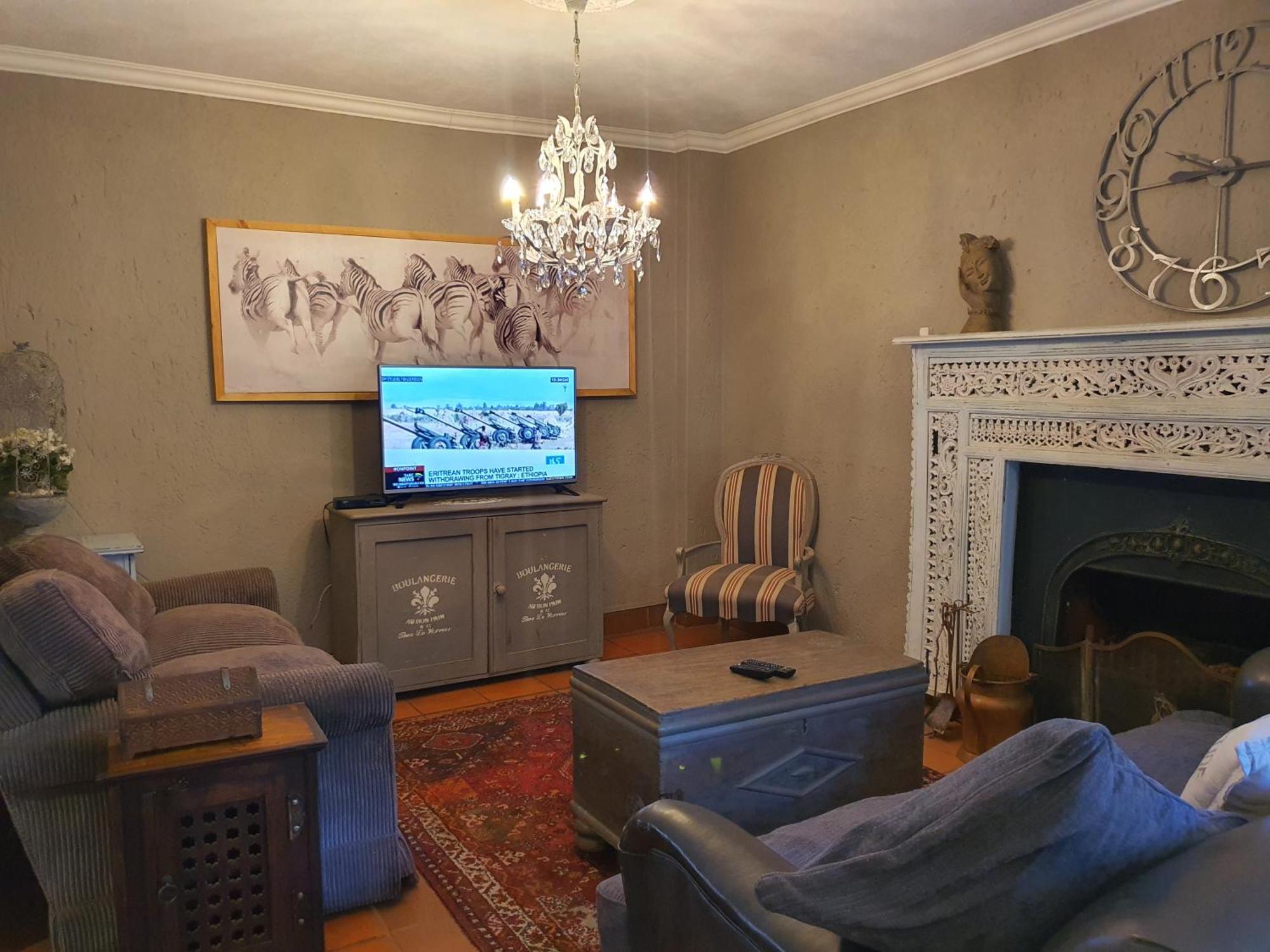 Waterhouse Guest Lodge - Indus Street Претория Номер фото