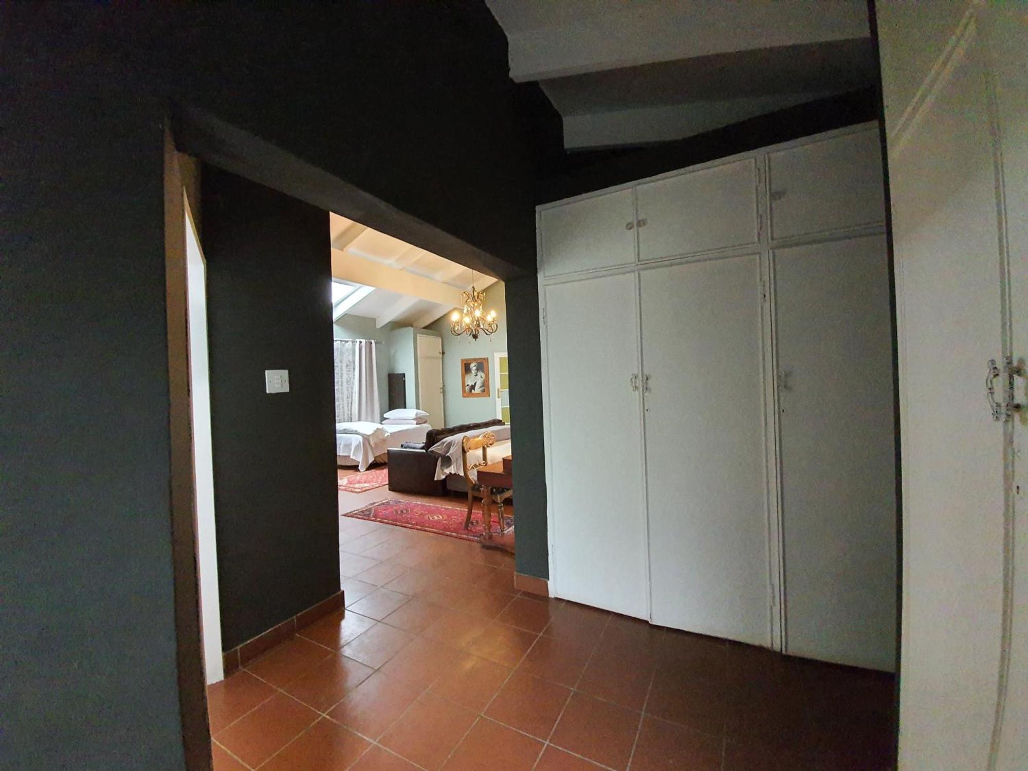 Waterhouse Guest Lodge - Indus Street Претория Номер фото
